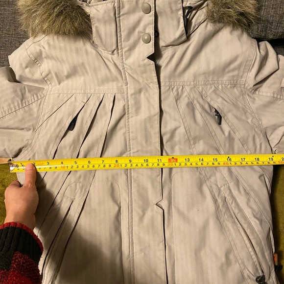 Size SM Ladies BOARD DOKTER Winter Jacket - Picture 14 of 16